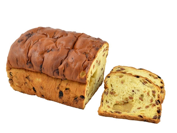 Rozijnenslof met spijs&nbsp;half gesneden